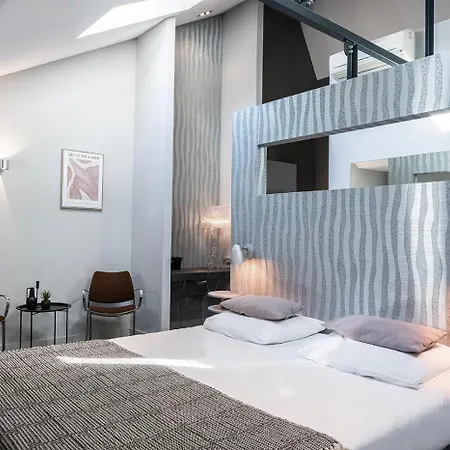 بيت ضيافة Charming And , With Ac & Wifi أوس
